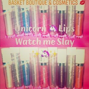 Unicorn🦄 Lip 💋✨toppers 💋✨ 5 toppers included 💋